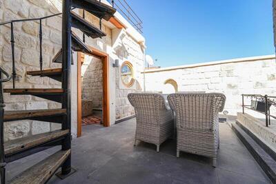 SEDİRLİ KONAK HOTEL - Queen Room With Spa Bath