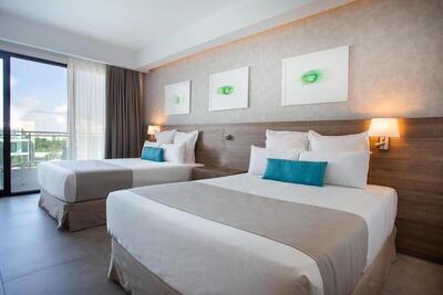 Serenade Punta Cana Beach & Spa Resort - Lusciuos Tropical Garden View Single Use