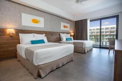 Serenade Punta Cana Beach & Spa Resort - Lusciuos Tropical Garden View Single Use