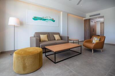 Serenade Punta Cana Beach & Spa Resort - Luxury Master Suite