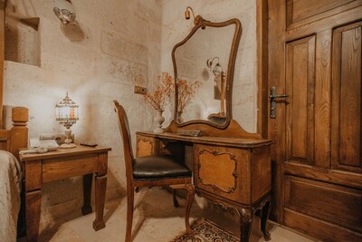 Serenus Cave Suites - Turk Odasi - Mountain View