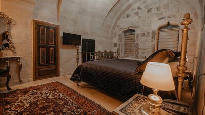 Serenus Cave Suites - Konak Room - Mountain View