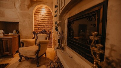 Serenus Cave Suites - Konak Room - Mountain View
