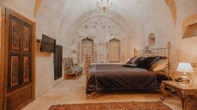 Serenus Cave Suites - Konak Room - Mountain View