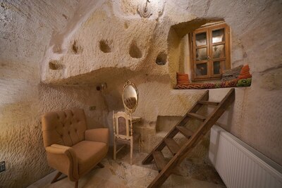 Serenus Cave Suites - Pirincli Room - Mountain View