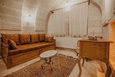 Serenus Cave Suites - Turk Odasi - Mountain View