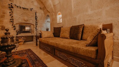 Serenus Cave Suites - Konak Room - Mountain View