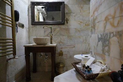 Serenus Cave Suites - Turk Odasi - Mountain View