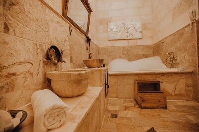 Serenus Cave Suites - Antik Room - Mountain View