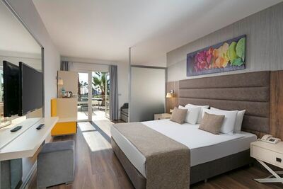 Seven Seas Hotel Blue - Standard Room, Pool View