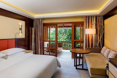 Sheraton Maldives Full Moon Resort & Spa - Deluxe Room, 2 Double Beds (Island, View)