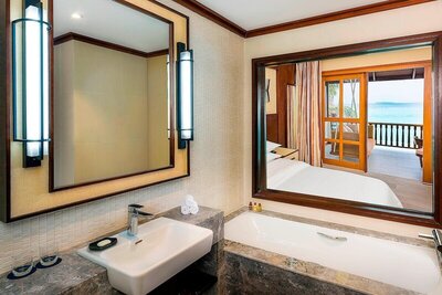 Sheraton Maldives Full Moon Resort & Spa - Deluxe Room, 2 Double Beds (Island, View)