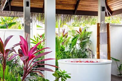 Sheraton Maldives Full Moon Resort & Spa, , Малдиви