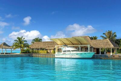 Sheraton Maldives Full Moon Resort & Spa, , Малдиви