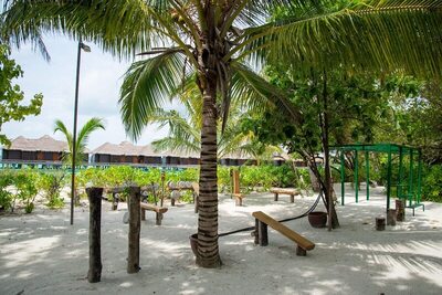 Sheraton Maldives Full Moon Resort & Spa, , Малдиви