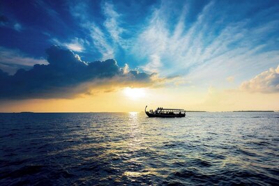 Sheraton Maldives Full Moon Resort & Spa, , Малдиви