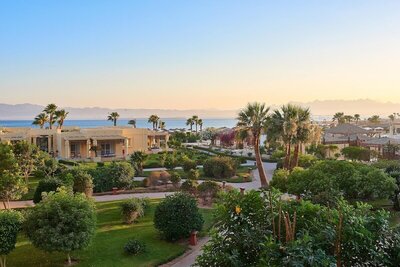 Sheraton Soma Bay Resort - Room, 1 King Bed, Partial Sea View