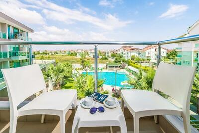 Side Lowe Hotel - Standard Single Room - Pool View