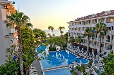 Side Star Beach Hotel