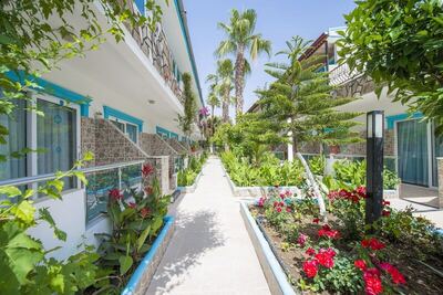 Side Sunberk Hotel - Standard Triple Room - Courtyard View
