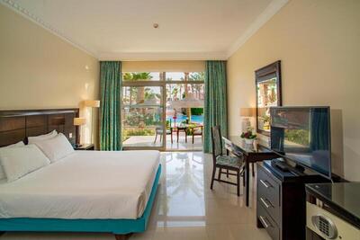 Sierra Sharm El Sheikh - Standard Triple Room with Pool View