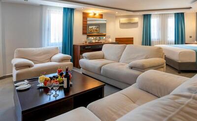 SIGNATURE GARDEN AVANOS Hotel & SPA - Suite
