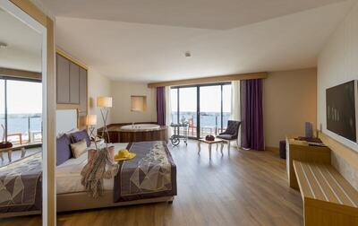 Sirius Deluxe Hotel - Suite - Sea View