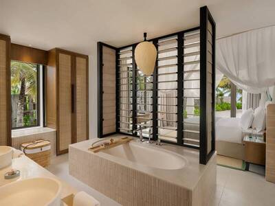 Six Senses Kanuhura - Family Beach Retreat with Pool