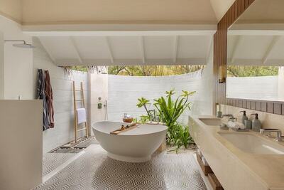 Six Senses Kanuhura - Beach Villa with Pool