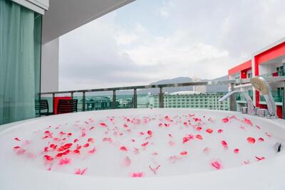 SLEEP WITH ME HOTEL design hotel @ patong (SHA Plus+) - Suite