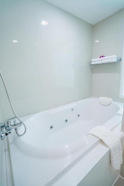 SLEEP WITH ME HOTEL design hotel @ patong (SHA Plus+) - Deluxe Double Room with Spa Bath 