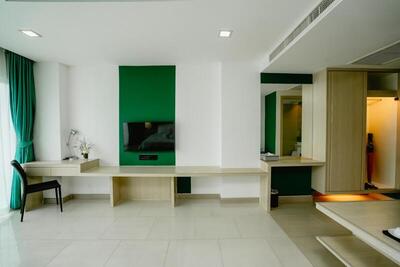 SLEEP WITH ME HOTEL design hotel @ patong (SHA Plus+) - Deluxe Double Room with Spa Bath 