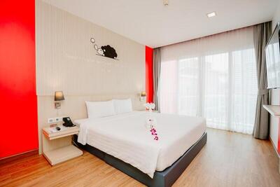 SLEEP WITH ME HOTEL design hotel @ patong (SHA Plus+) - Superior Premium 