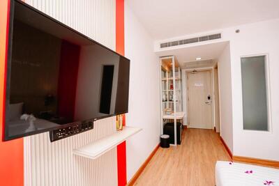 SLEEP WITH ME HOTEL design hotel @ patong (SHA Plus+) - Superior Premium 