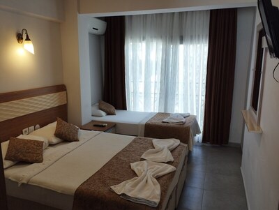 Soleil Otel - Standard Triple Room - Garden View