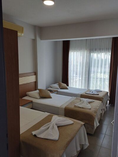 Soleil Otel - Standard Triple Room - Garden View