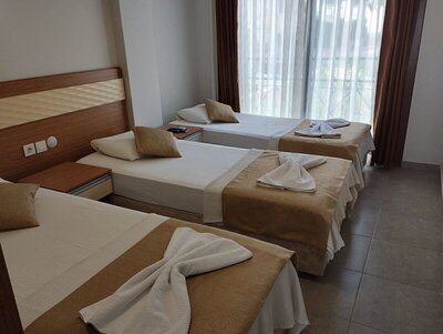 Soleil Otel - Standard Triple Room - Garden View
