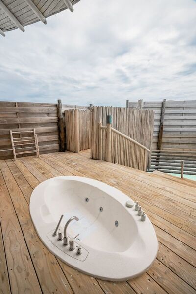 Soneva Jani - 4 Bedroom Water Retreat with Slide