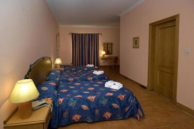 Soreda Hotel - Triple Room With Balcony