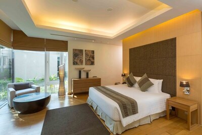 Splash Beach Resort, Mai Khao, Phuket - 2 Bedroom Pool Villa With Kitchen - Pool View