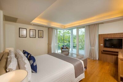 Splash Beach Resort, Mai Khao, Phuket - 1 Bedroom Residence With Kitchen And Balcony - Garden View
