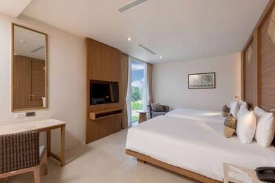 Splash Beach Resort, Mai Khao, Phuket - 3 Bedroom Penthouse Pool Suite - Garden View