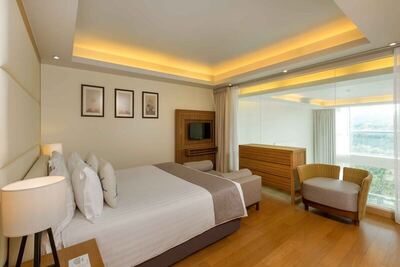 Splash Beach Resort, Mai Khao, Phuket - 4 Bedroom Penthouse Pool Suite With Kitchen - Garden View