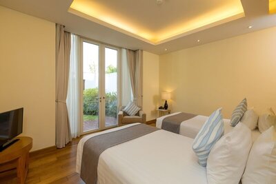 Splash Beach Resort, Mai Khao, Phuket - 3 Bedroom Pool Villa With Kitchen - Pool View