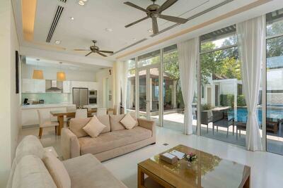 Splash Beach Resort, Mai Khao, Phuket - 4 Bedroom Pool Villa With Kitchen - Pool View
