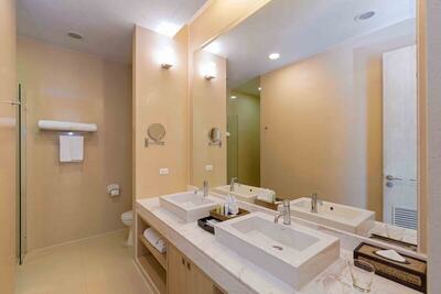 Splash Beach Resort, Mai Khao, Phuket - 4 Bedroom Pool Villa With Kitchen - Pool View
