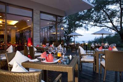 Splash Beach Resort, Mai Khao, Phuket, , Тайланд