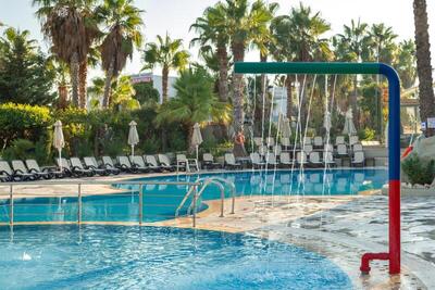 Star Beach Village & Water Park, Ираклион, Гърция