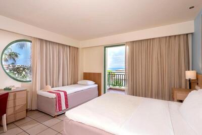 Star Beach Village & Water Park - Superior Family Room