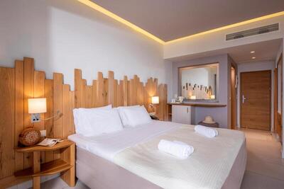 Star Beach Village & Water Park - Double Economy Room - Annex Building